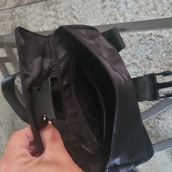 Vintage Havana crossbody bag - Picture 4 of 7